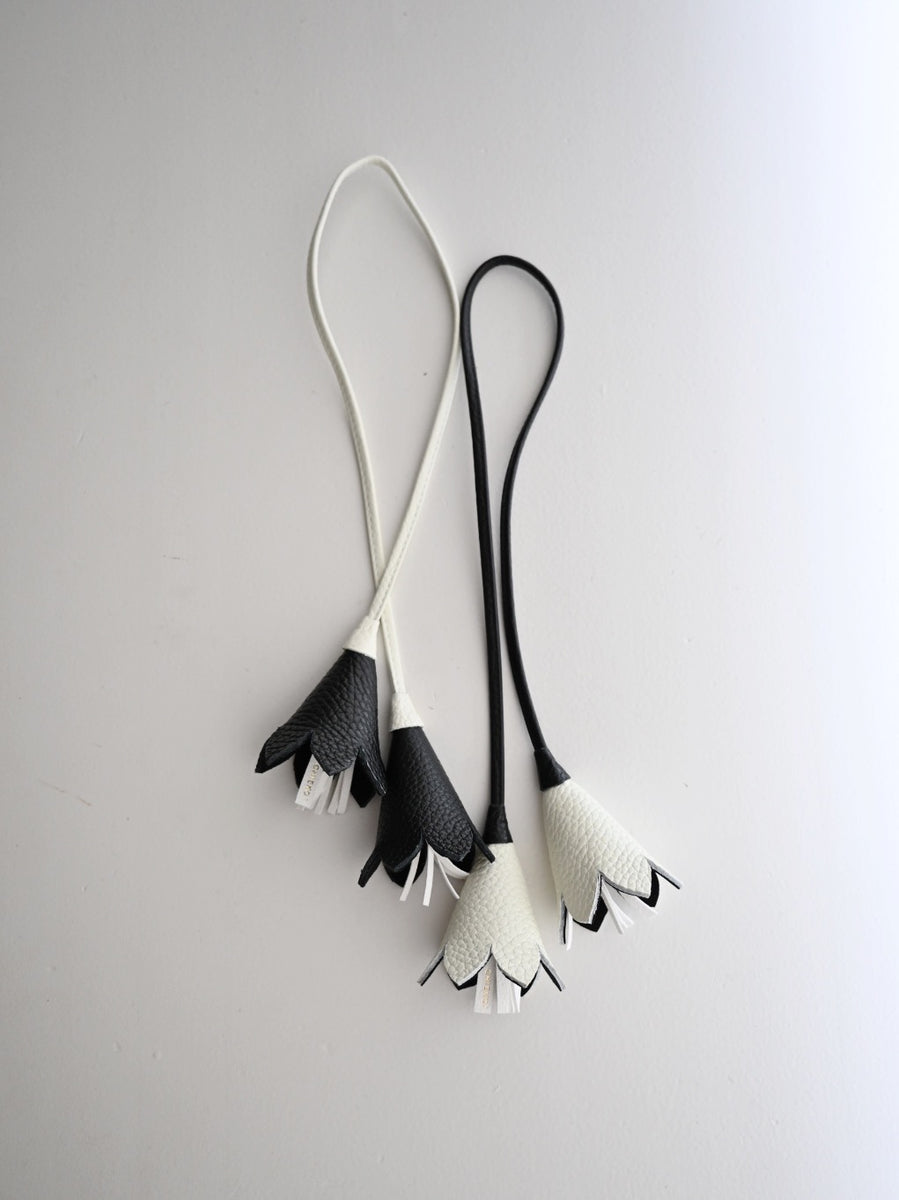 CHIEKO+チエコプラスflower charm-drop花BLACK flower charm-Snowdrop｜CHIEKO+(チエコプラス)公式通販