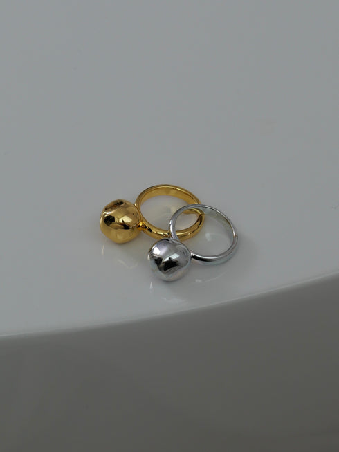 32. wonky ball ring
