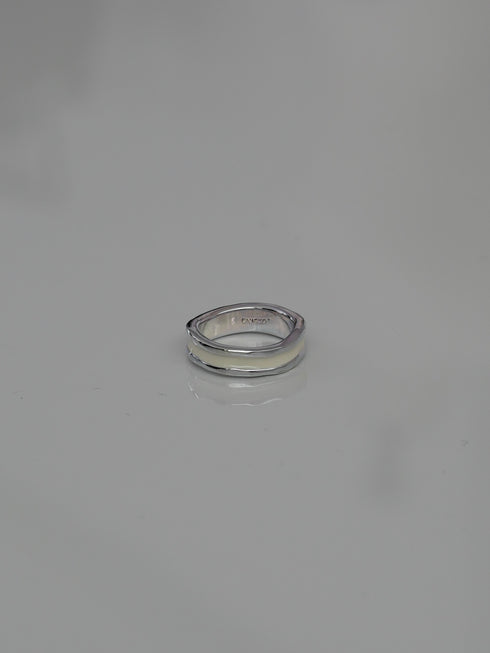16. silver bobbin † white