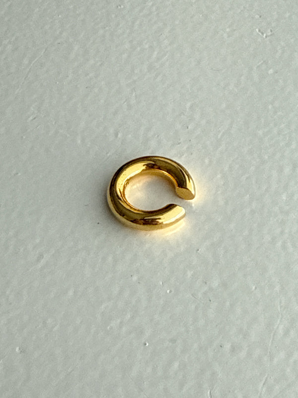 small c earcuff
