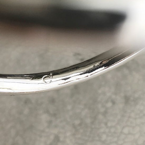 522. wave bangle