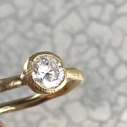 N°5 classy diamond ring 0.3ct