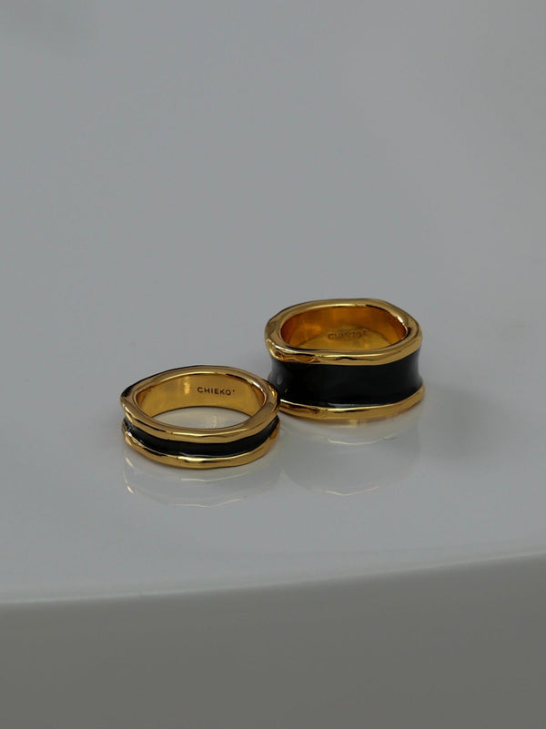 13. gold bobbin † black