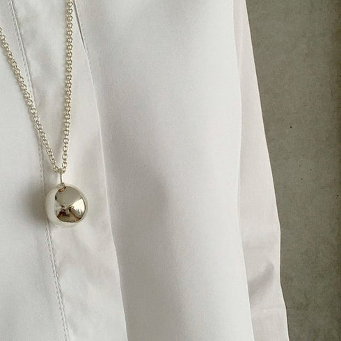 wonky ball necklace