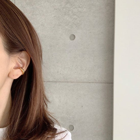 small c earcuff