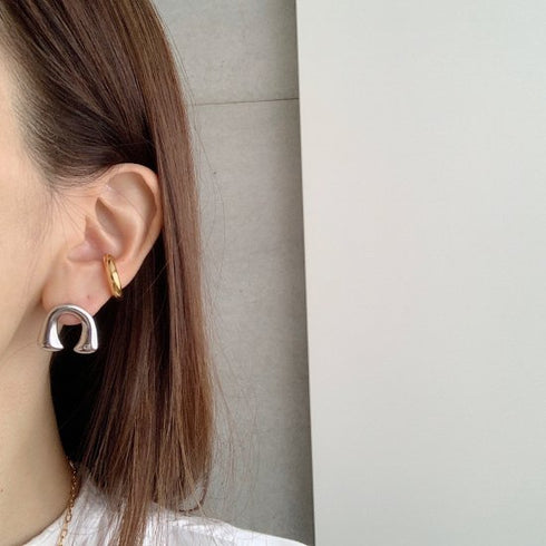 small c earcuff