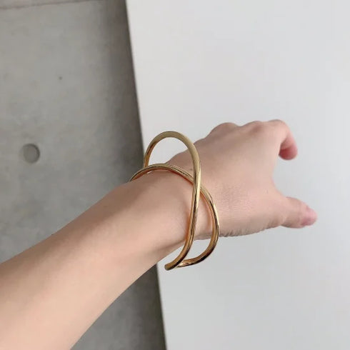 loop bangle