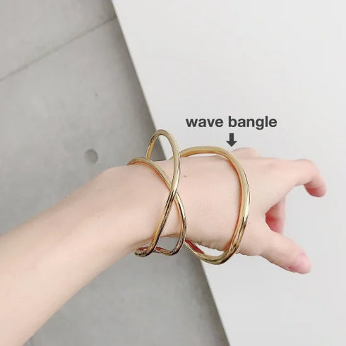 loop bangle