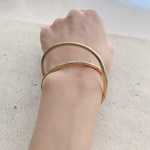loop bangle
