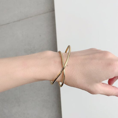 loop bangle