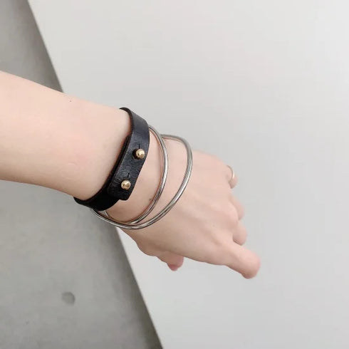 loop bangle