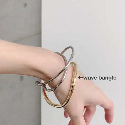 loop bangle