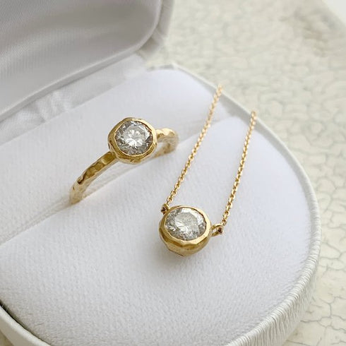 N°27 K18YG luxe diamond necklace 0.7ct