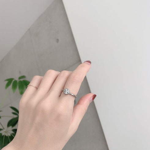 N°2 PT900 luxe diamond ring 0.7ct