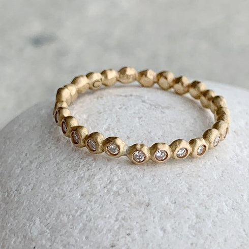 N°8 K18YG kotama eternity ring 00