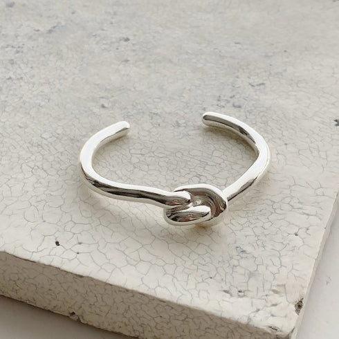 knot bangle