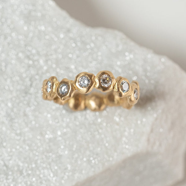 N°11 kotama eternity ring 02