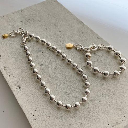 Big ball necklace
