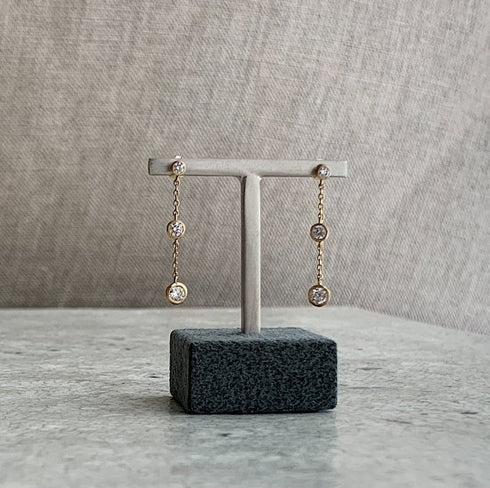 N°33 drop diamond pierce