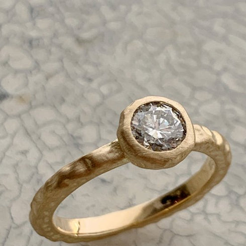 N°3 K18YG luxe diamond ring 0.5ct