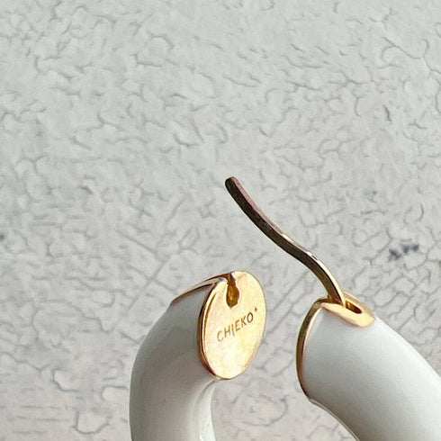 401. Big hoop pierce