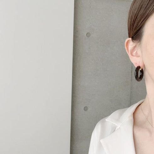 401. Big hoop pierce