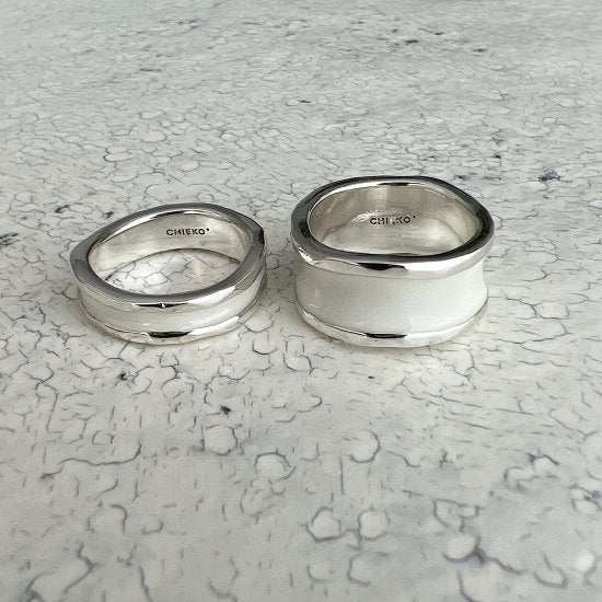 silver bobbin † white