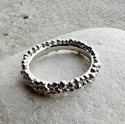 caviar ring