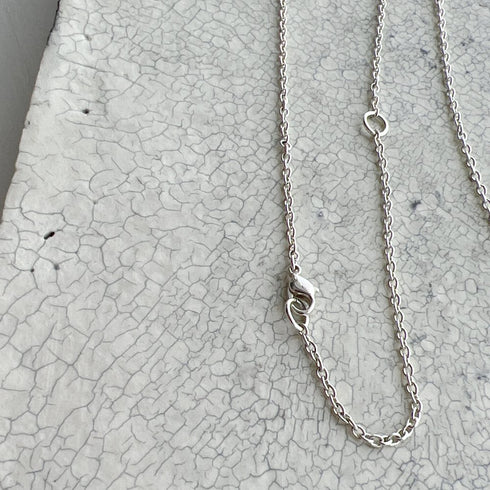 Lulu long necklace