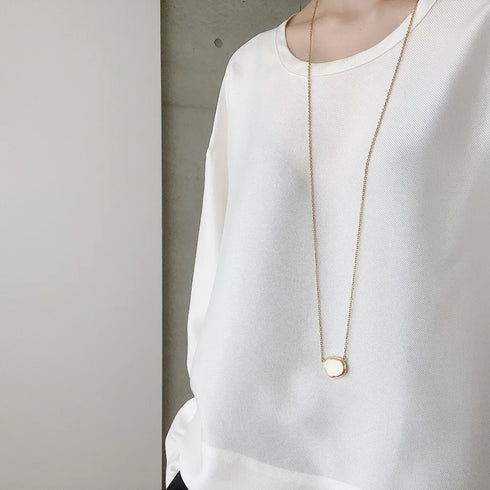 Lulu long necklace