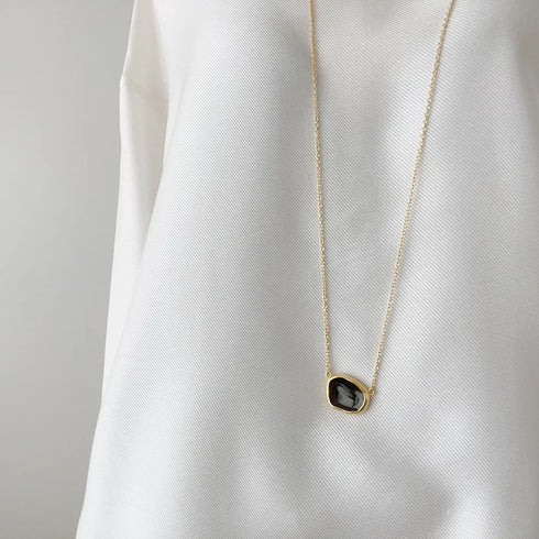 Lulu long necklace