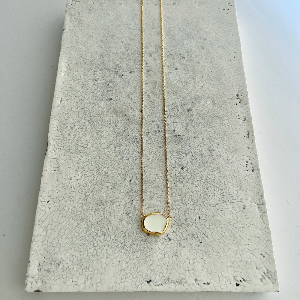 Lulu long necklace