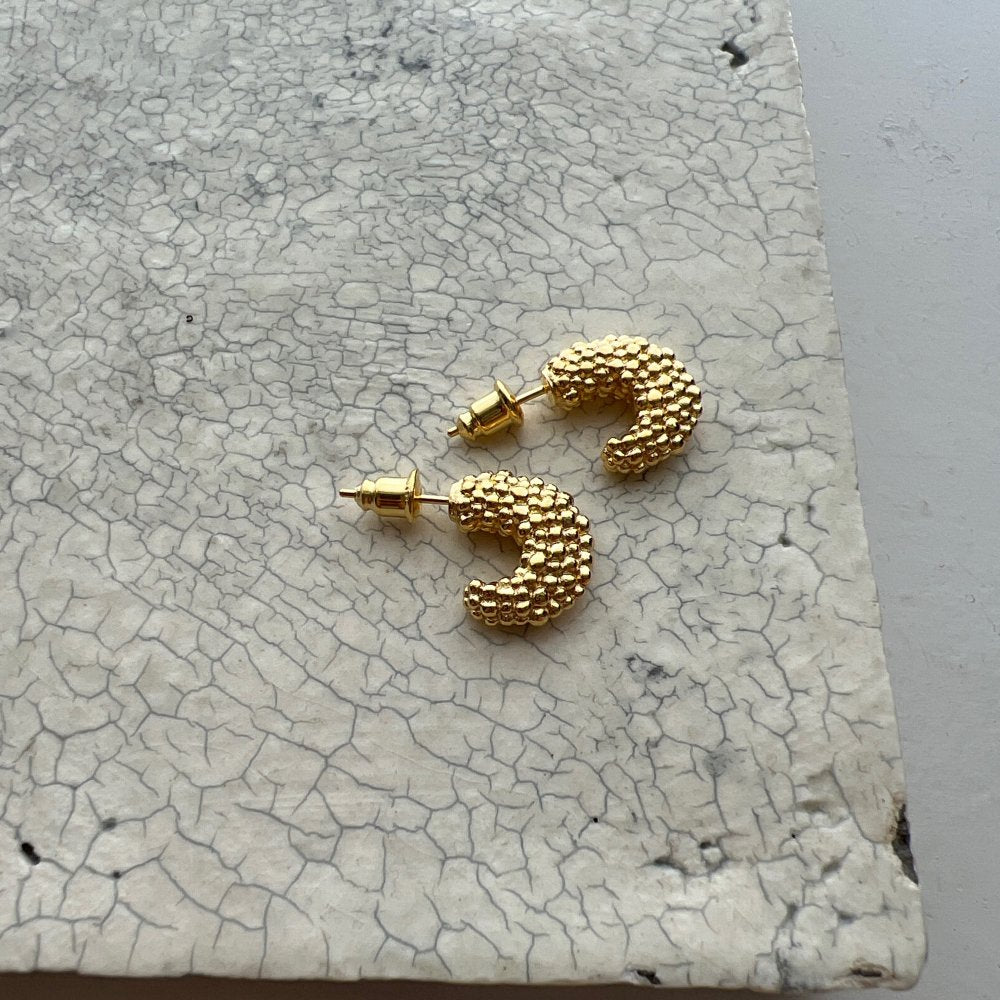 チエコプラス　キャビアピアス caviar pierce｜CHIEKO+(チエコプラス)公式通販