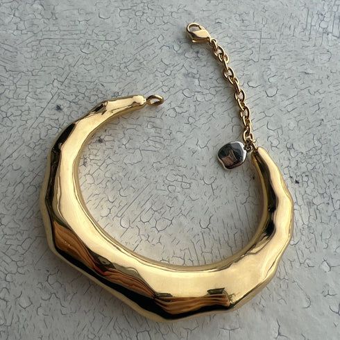 LUNA bangle
