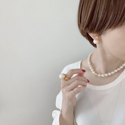 pearl necklace 01