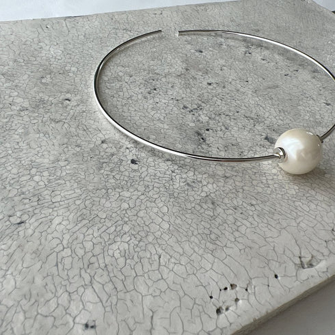 pearl choker