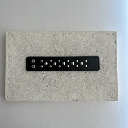 studs leather bangle