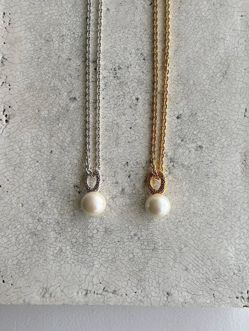 caviar pearl necklace