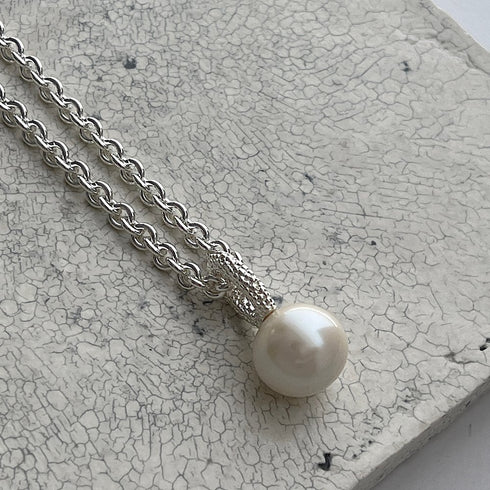 caviar pearl necklace