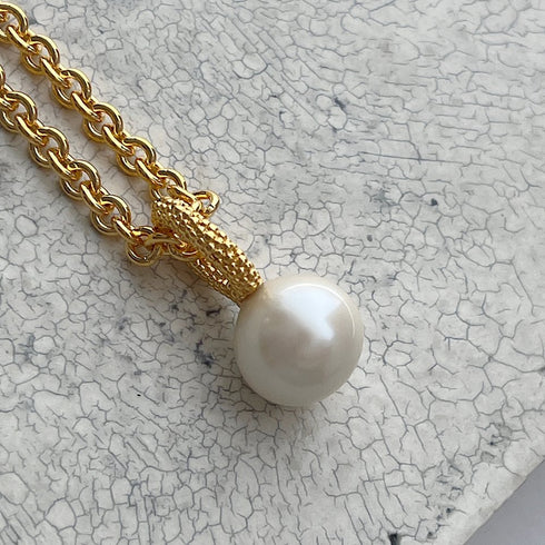 caviar pearl necklace