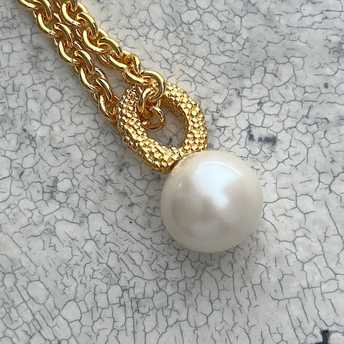 caviar pearl necklace