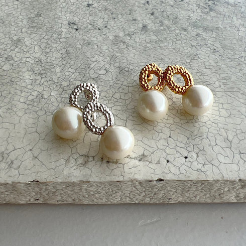 413. caviar pearl pierce/earring