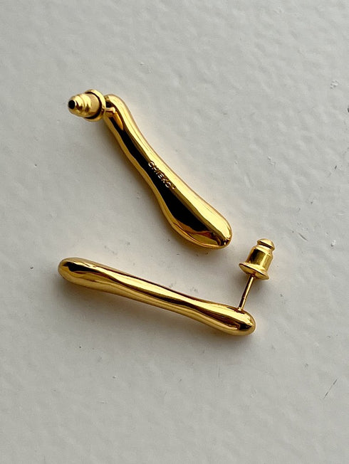 smiley pierce/earring