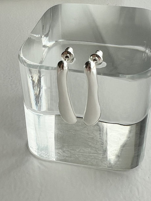 smiley pierce/earring