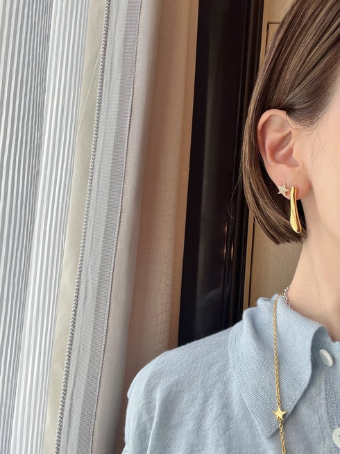 smiley pierce/earring