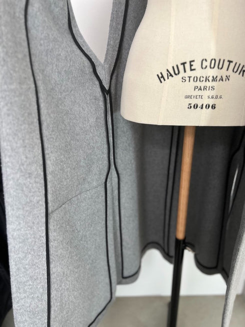 NOBLE lamb wool jilet