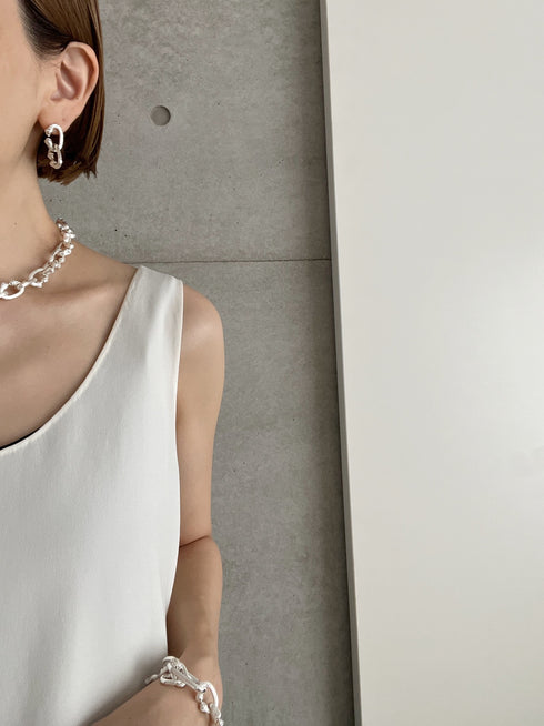 416. Janne pierce/earring