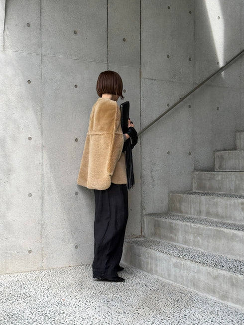 1201. Elise shearling cape jacket(予約商品)※ギフトあり