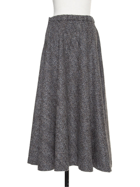 leopa skirt