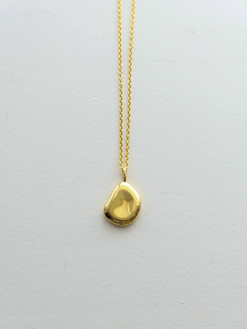 209. mini Manon necklace